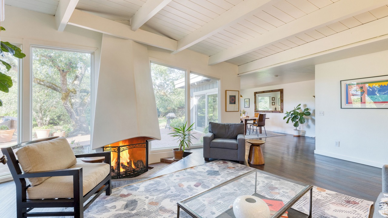 Photo of Livingroom in Santa Rosa