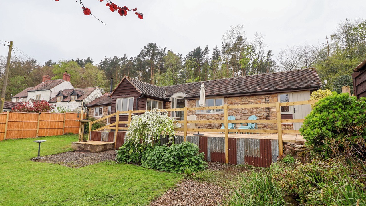 Photo of Outdoor in Farlow