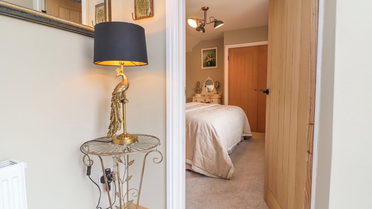 Photo of Others in Farlow