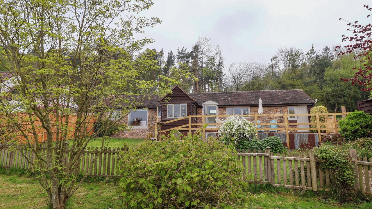 Photo of Outdoor in Farlow