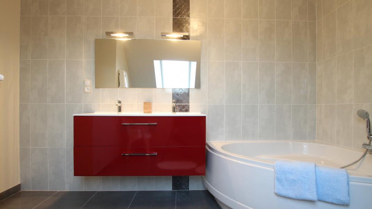 Photo of Bathroom in Jullouville