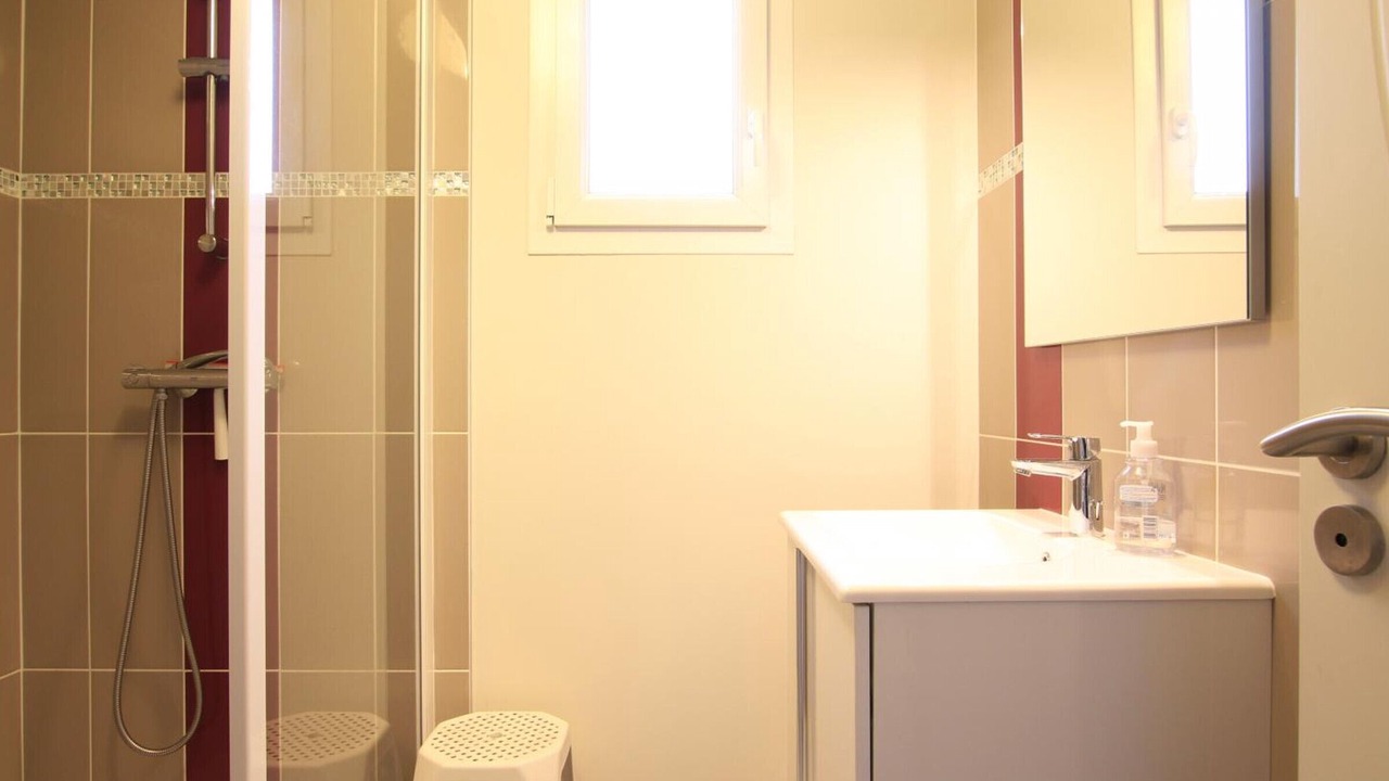 Photo of Bathroom in Jullouville