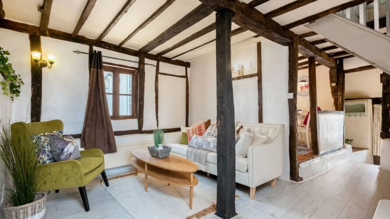 Photo of Others in Kennington