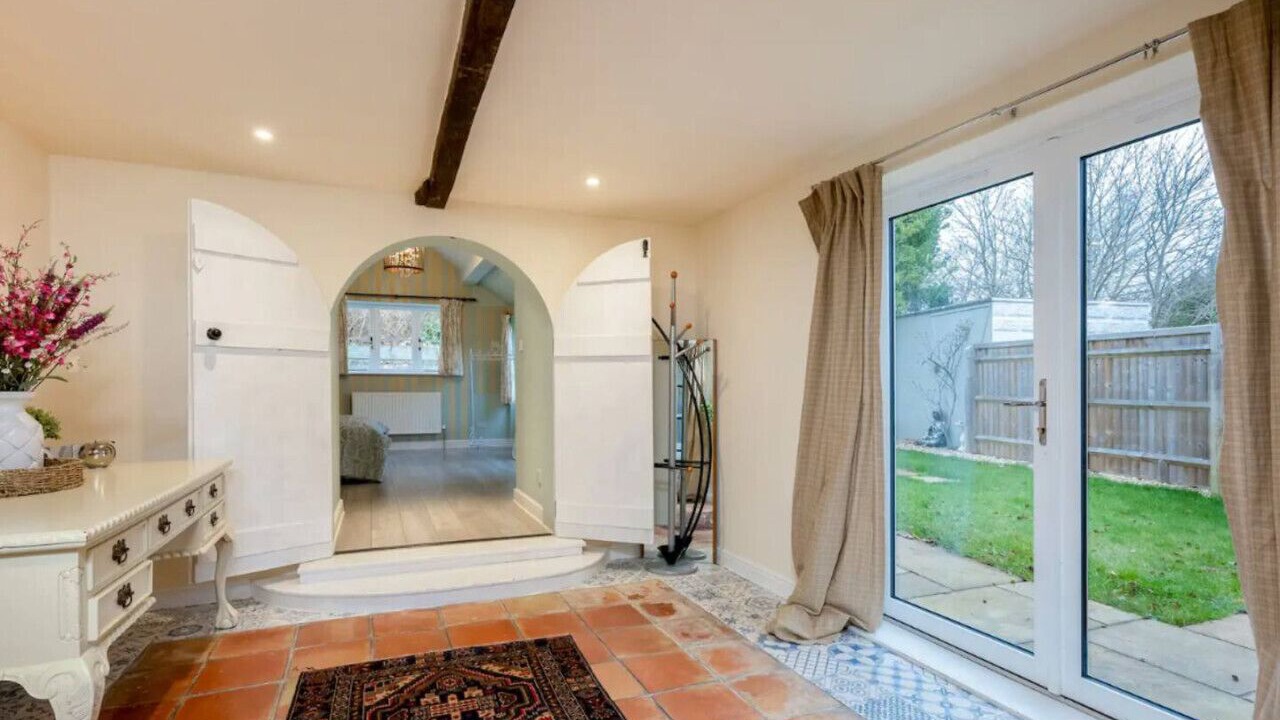 Photo of Others in Kennington