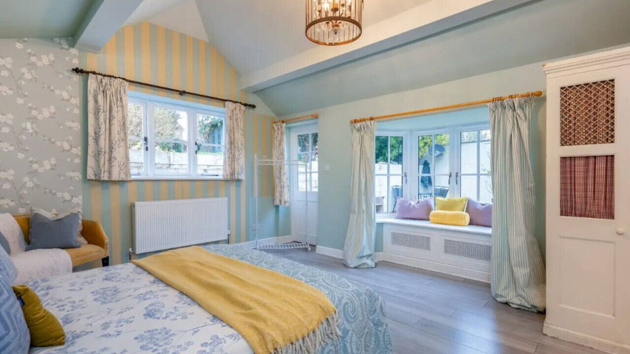 Photo of Others in Kennington