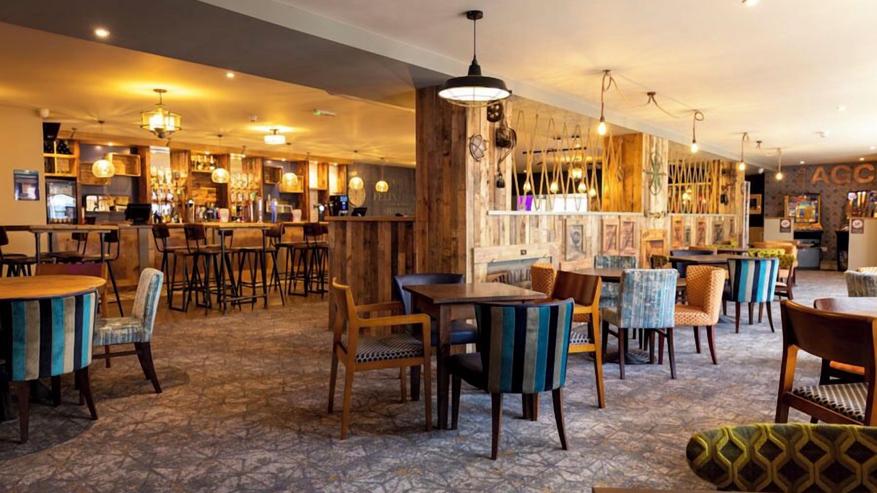 Photo of Others in Felixstowe