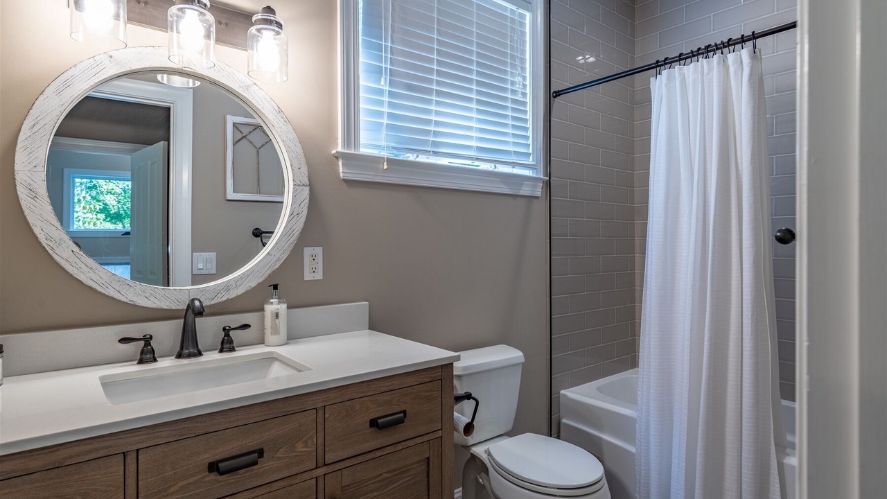 Photo of Bathroom in Macon