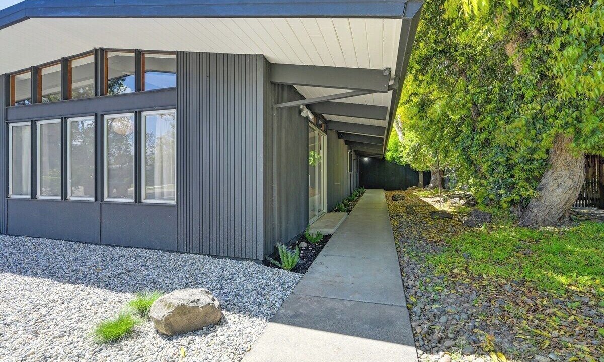 Photo of Outdoor in Southwestern Sacramento