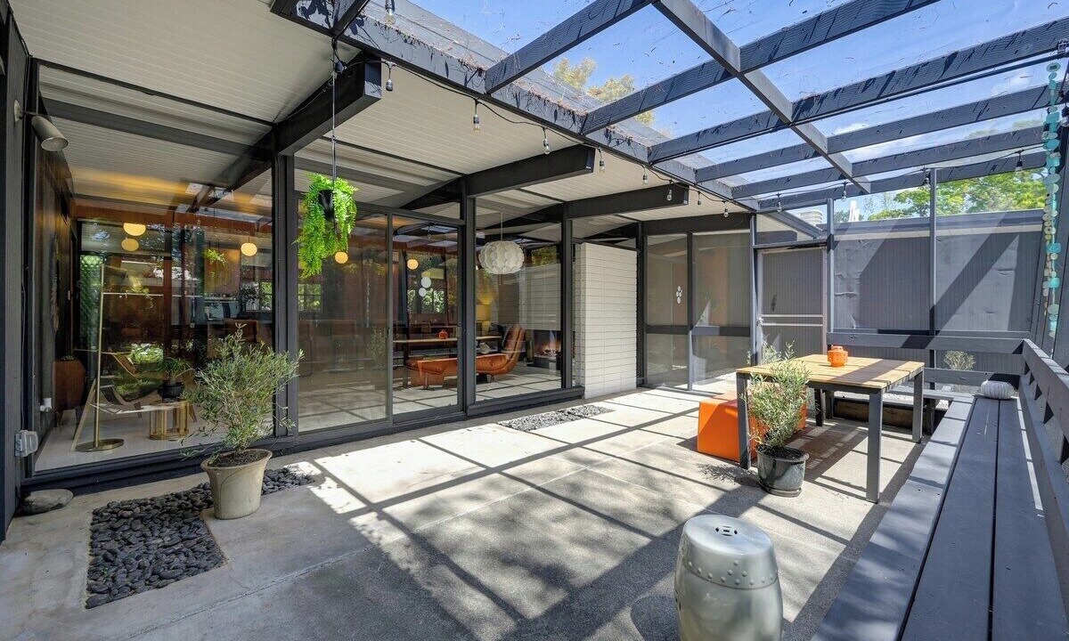 Photo of Outdoor in Southwestern Sacramento