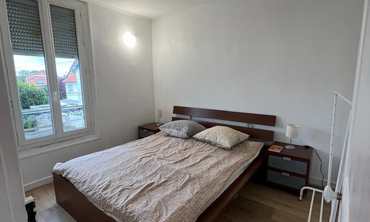 Photo of Bedroom in Argenteuil
