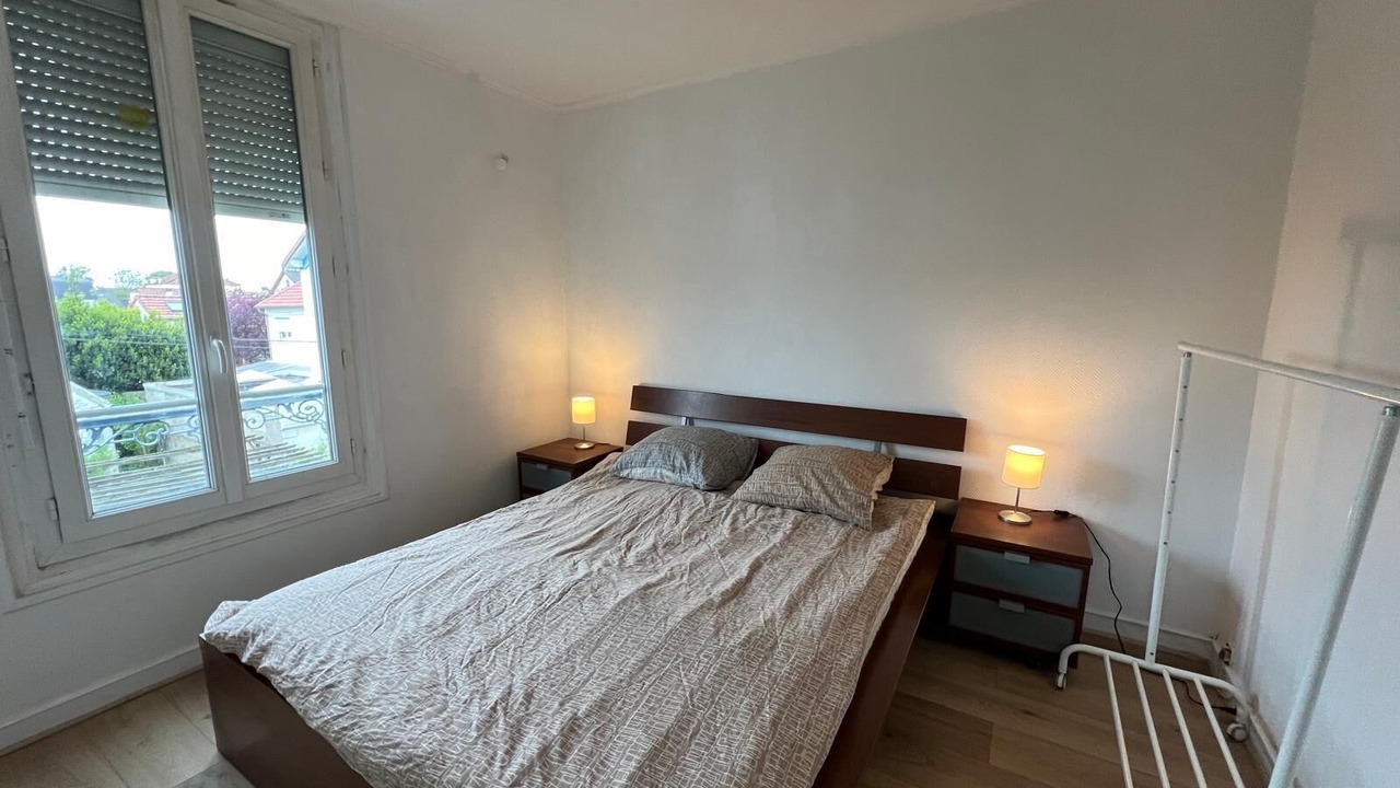 Photo of Bedroom in Argenteuil