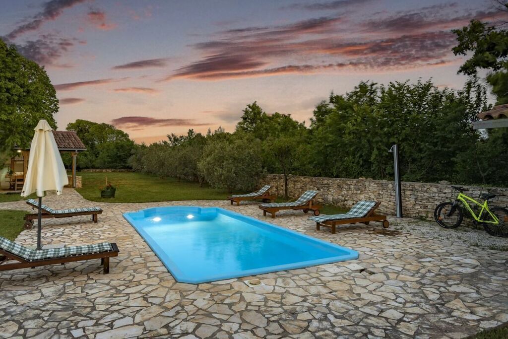 Photo of Outdoor in Puljane