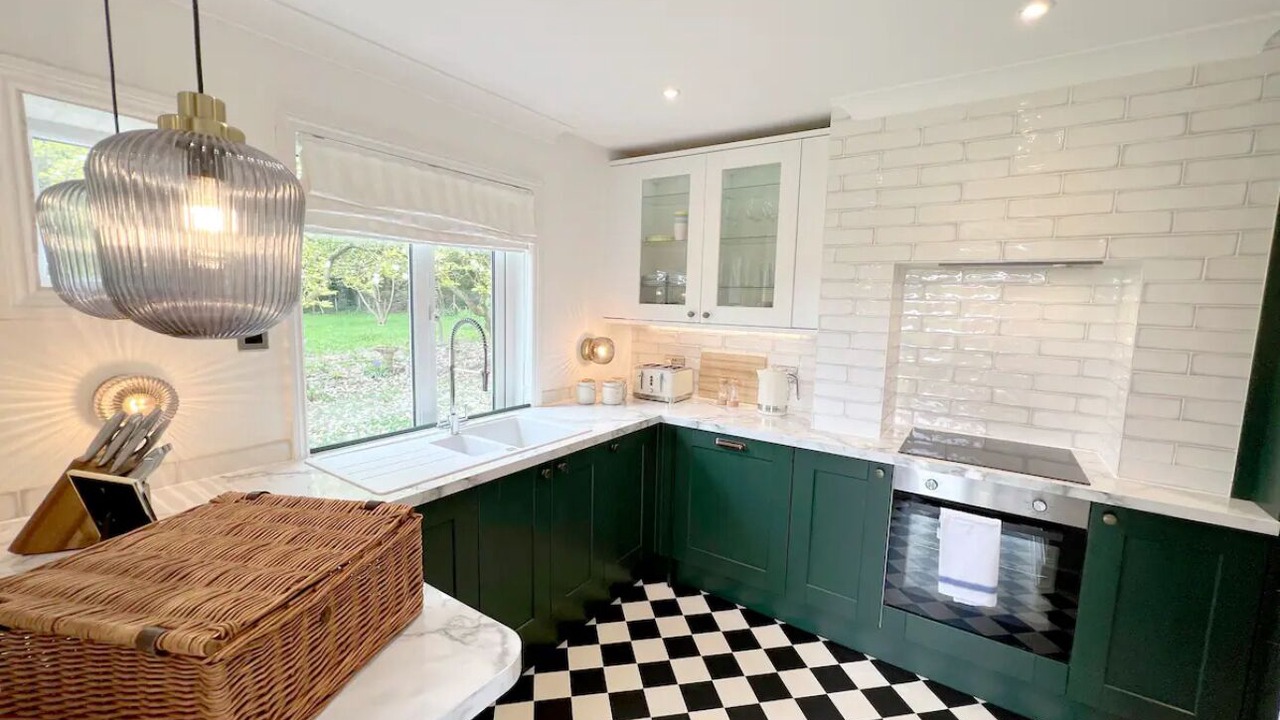 Photo of Kitchen in Etchinghill