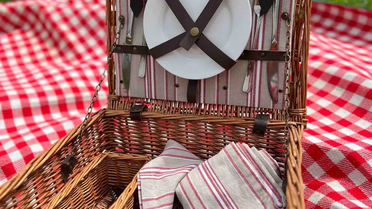 Photo of Outdoor in Etchinghill