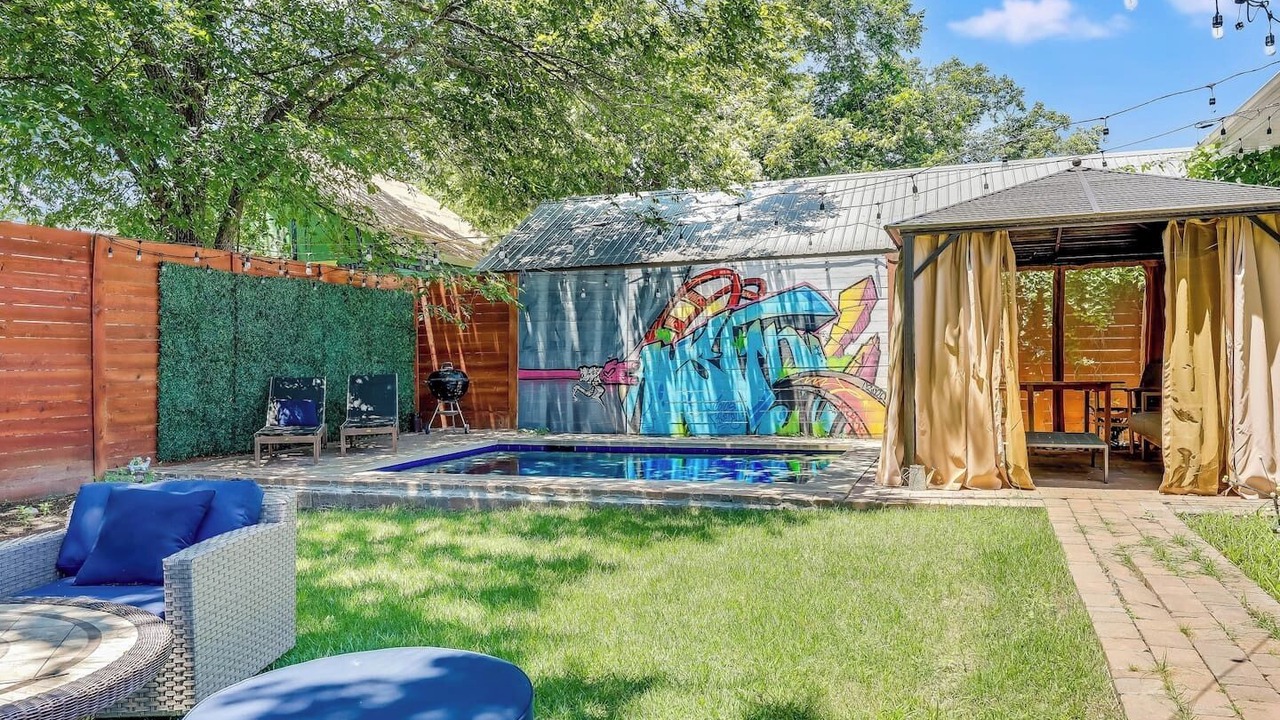 Photo of Outdoor in Cherrywood