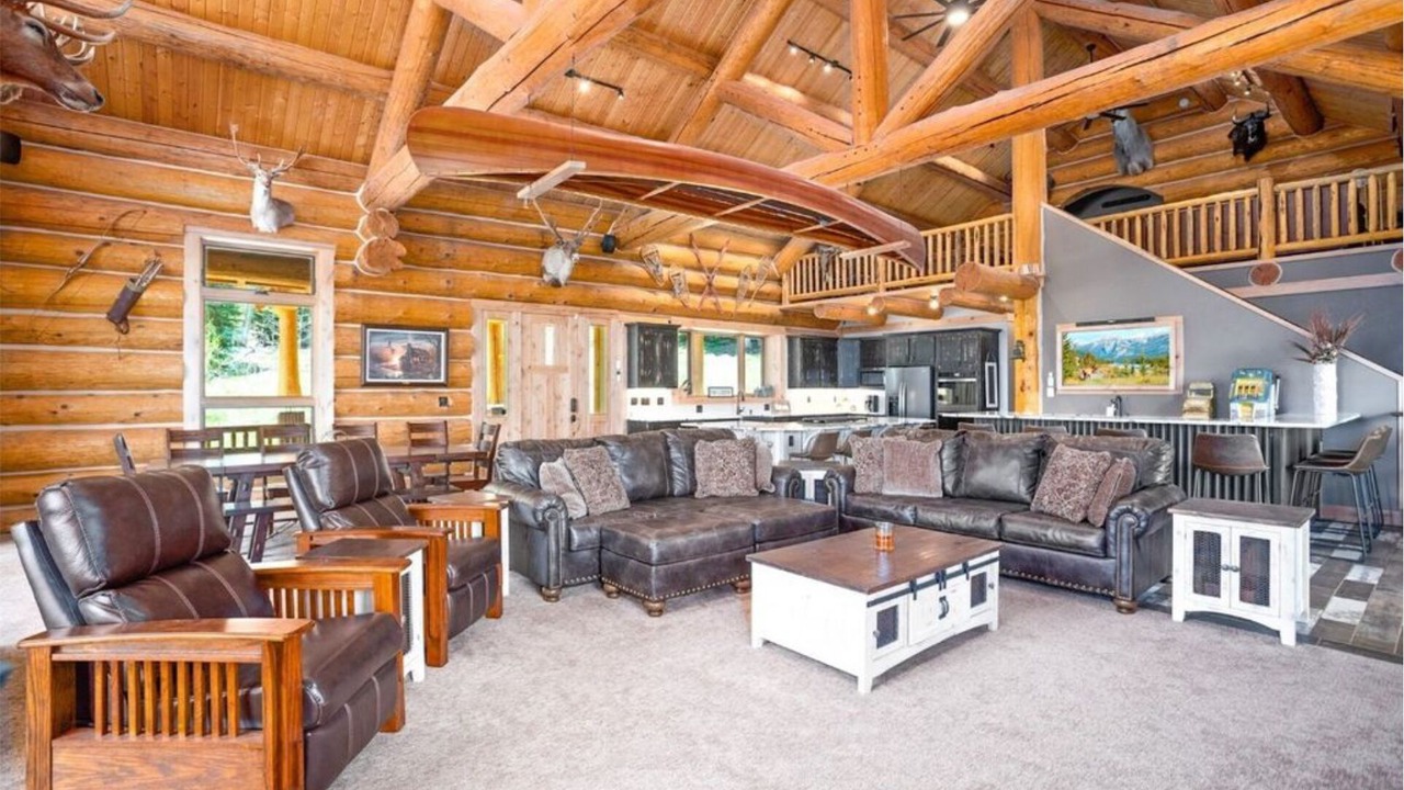 Photo of Livingroom in Clark