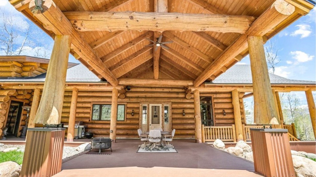 Photo of Outdoor in Clark