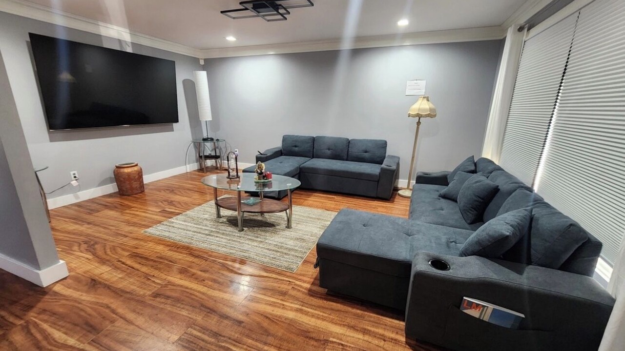 Photo of Livingroom in Sicklerville