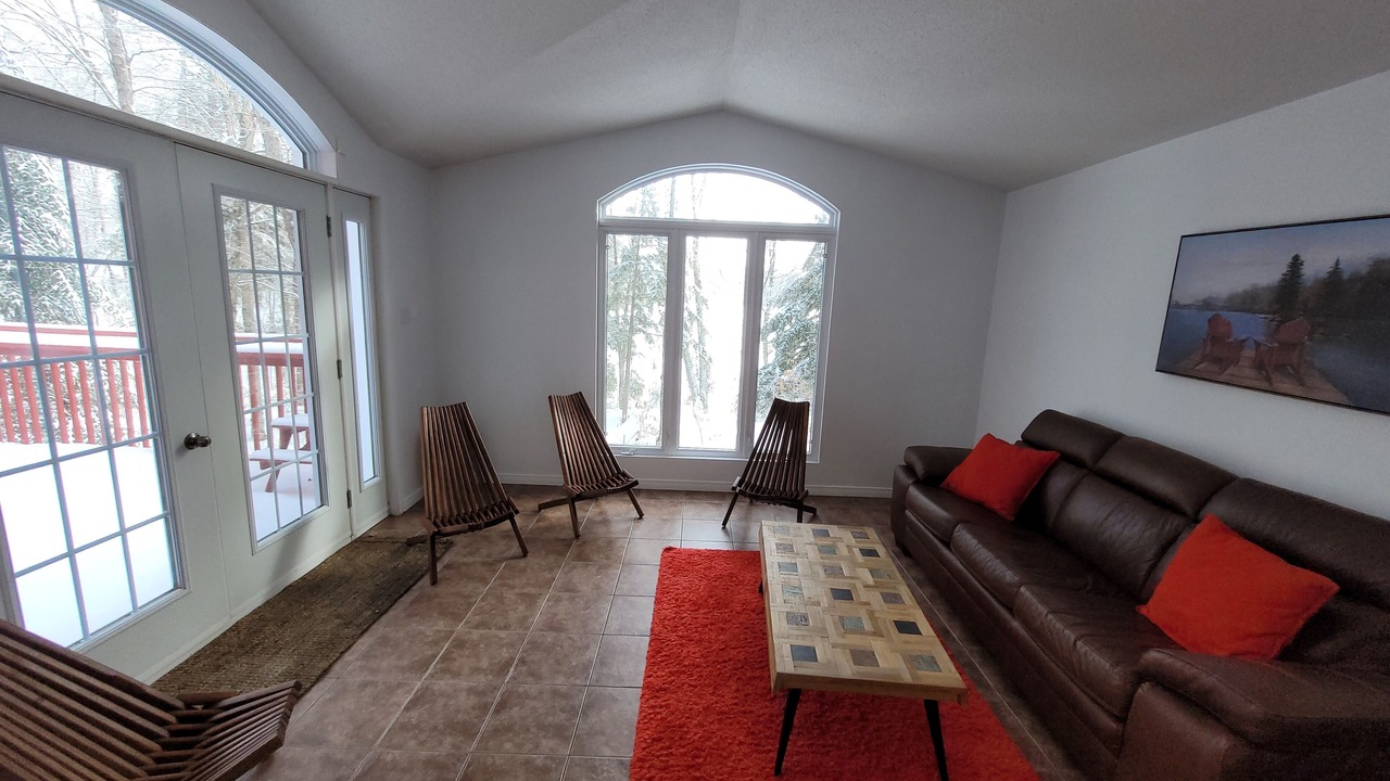 Photo of Livingroom in Cantley
