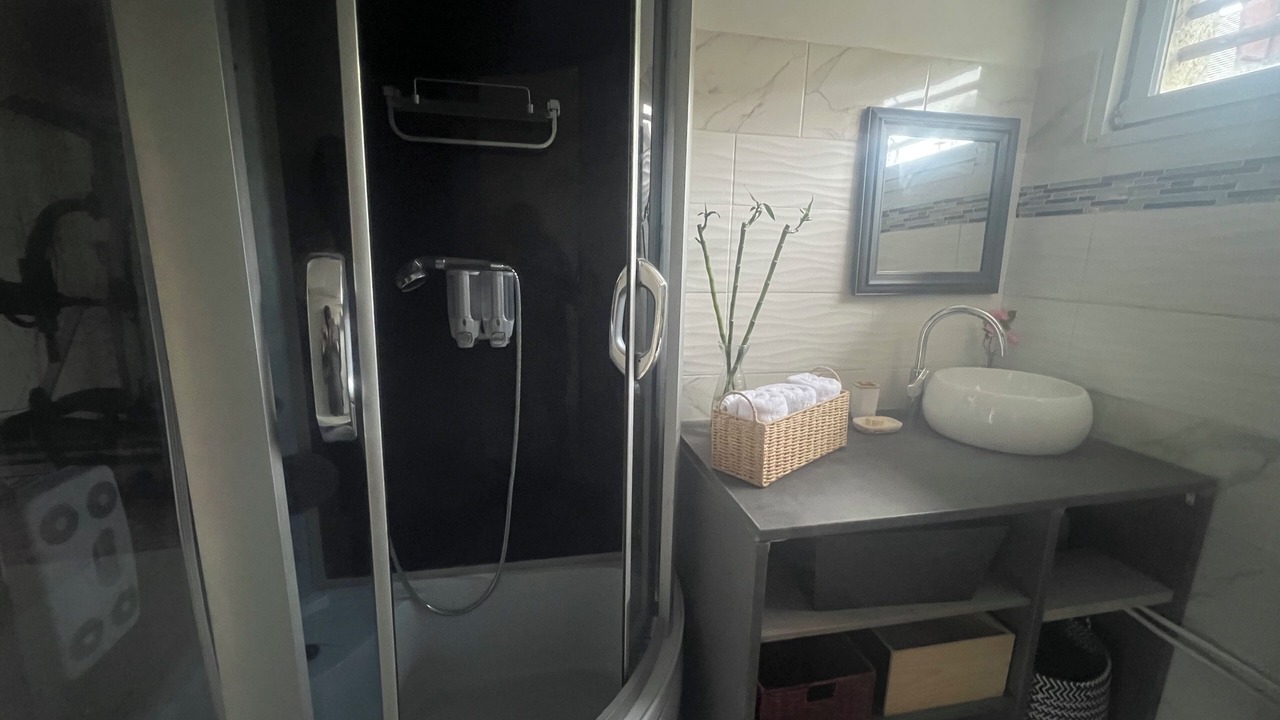 Photo of Others in Rosny-sur-Seine