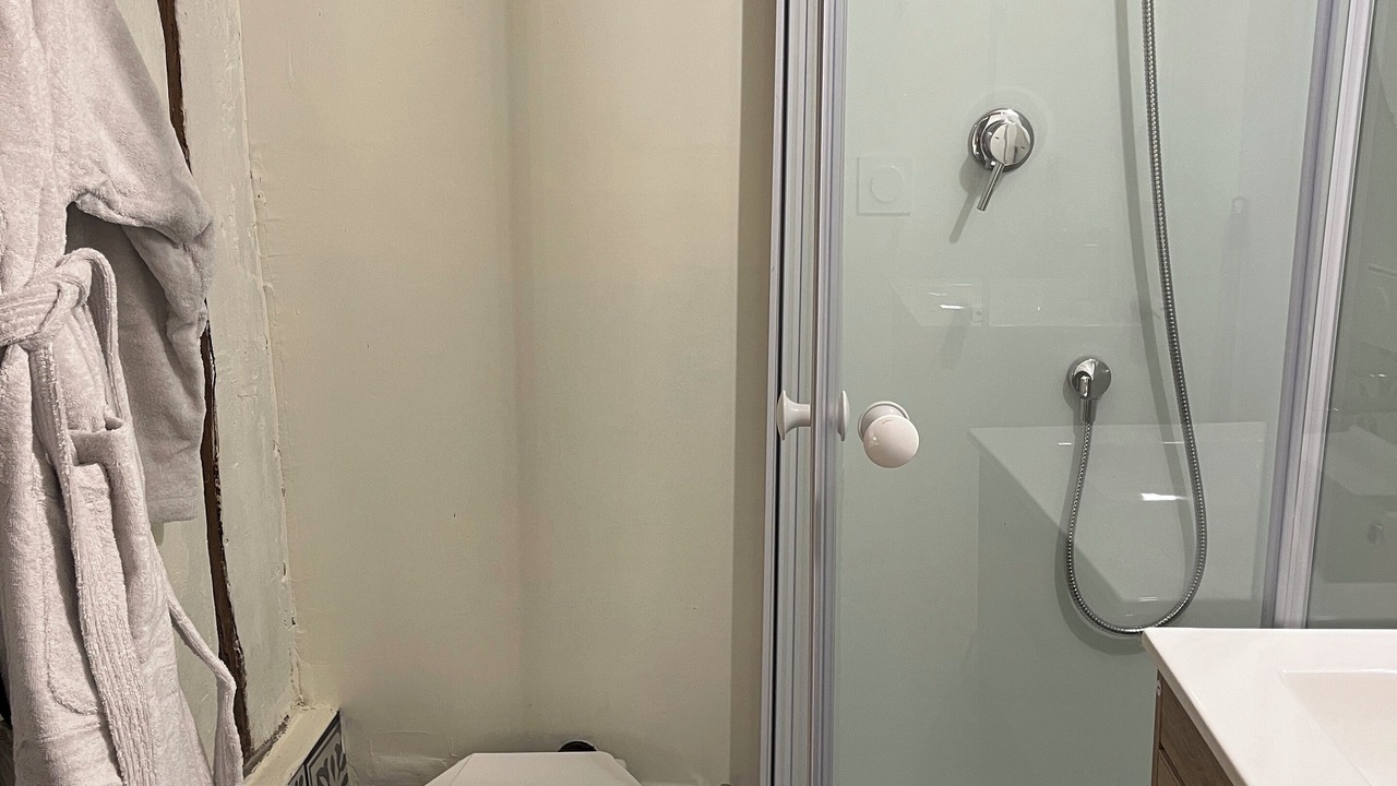 Photo of Bathroom in Lorris