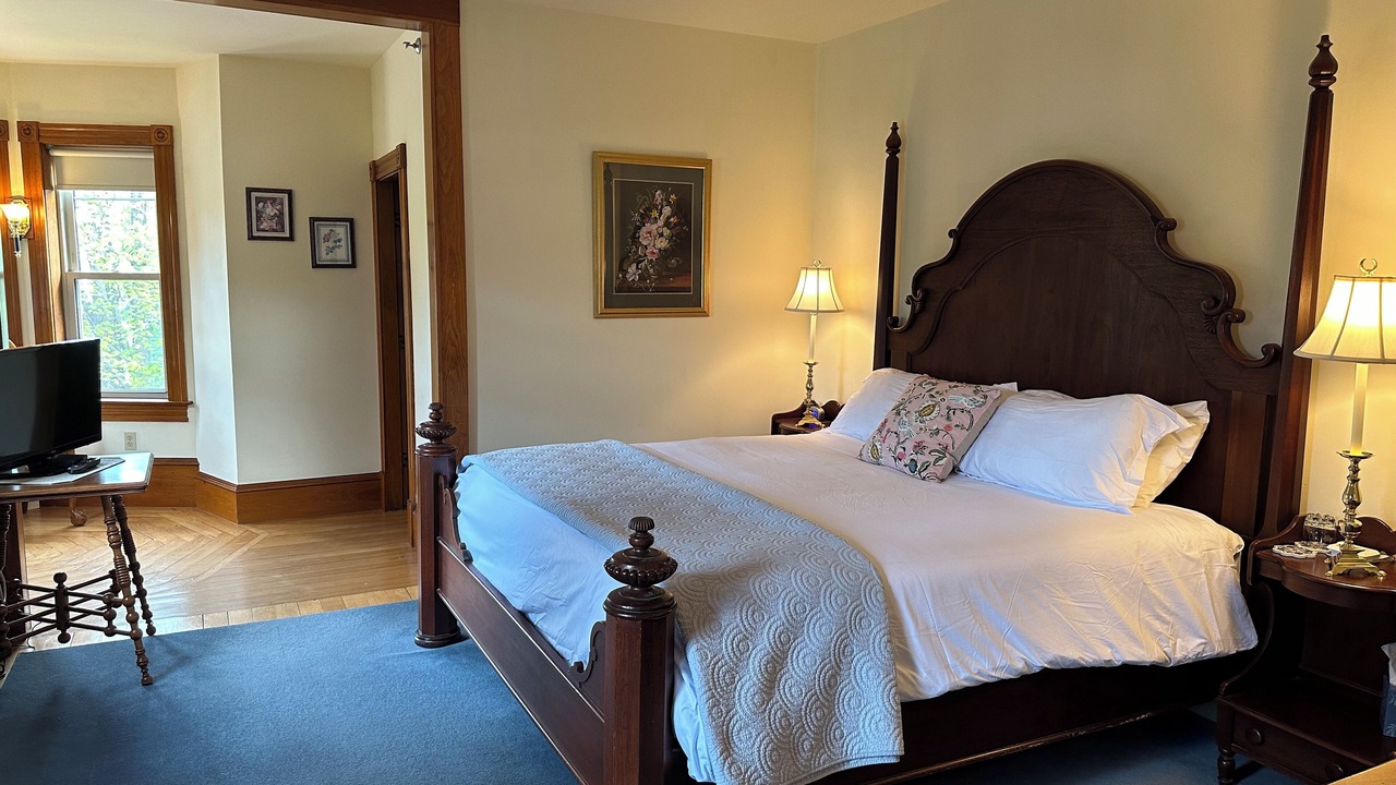 Photo of Bedroom in Meredith