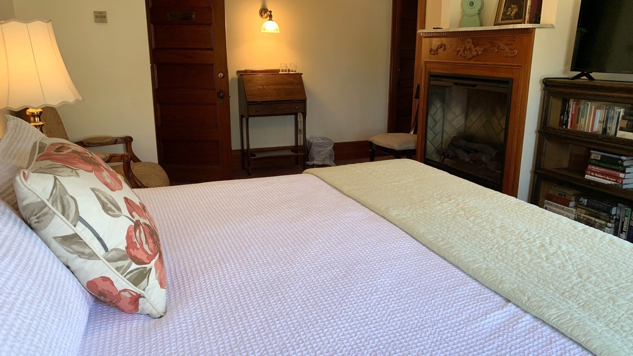 Photo of Bedroom in Meredith