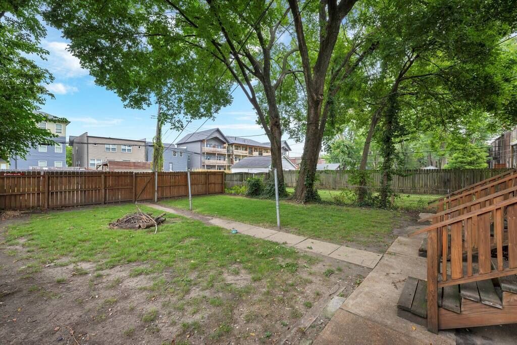 Photo of Outdoor in Shaw