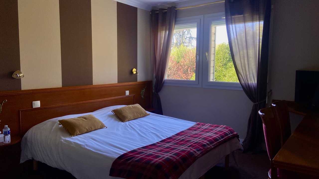 Photo of Bedroom in Vernouillet