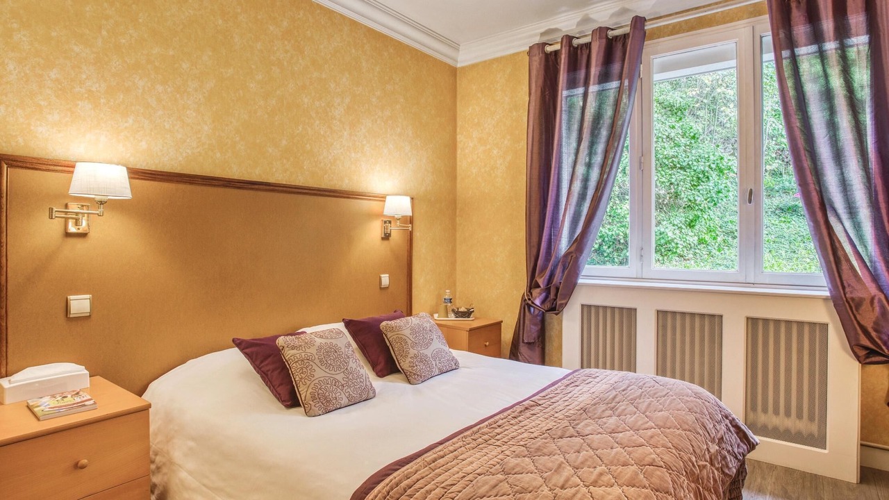 Photo of Bedroom in Vernouillet