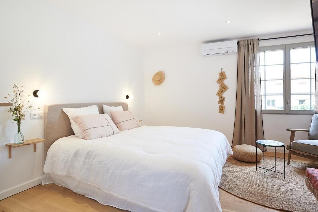 Photo of Bedroom in Pezenas