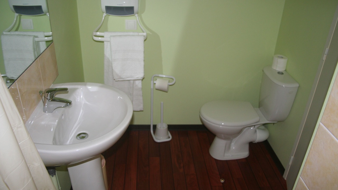 Photo of Bathroom in Millau