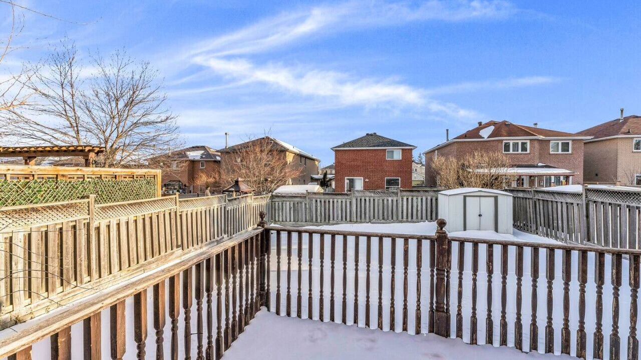 Photo of Outdoor in Richmond Hill