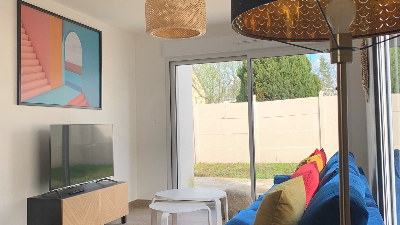 Photo of Others in Pin - Vert Galant