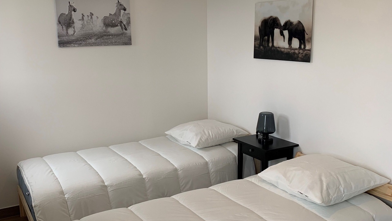 Photo of Others in Pin - Vert Galant