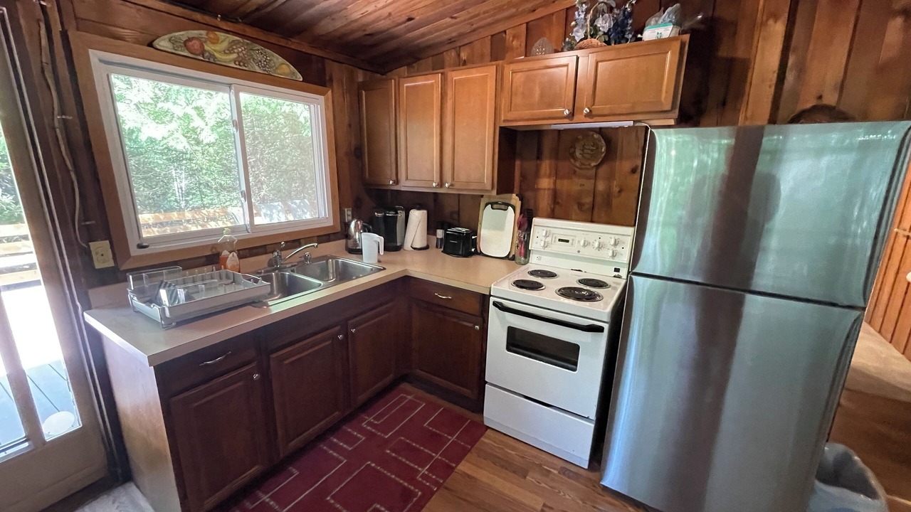 Photo of Kitchen in Kettle Point 44