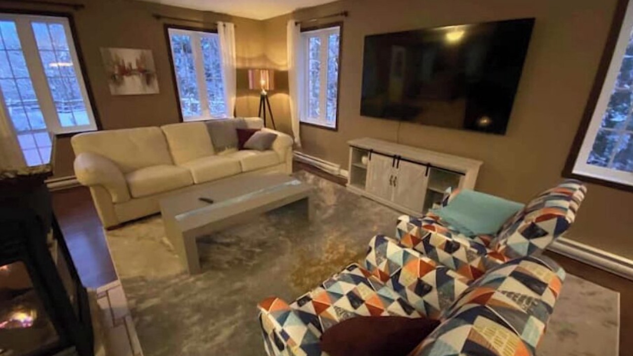 Photo of Livingroom in Sainte-Ann-des-Lacs