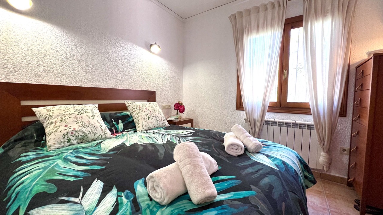Photo of Others in Arnella