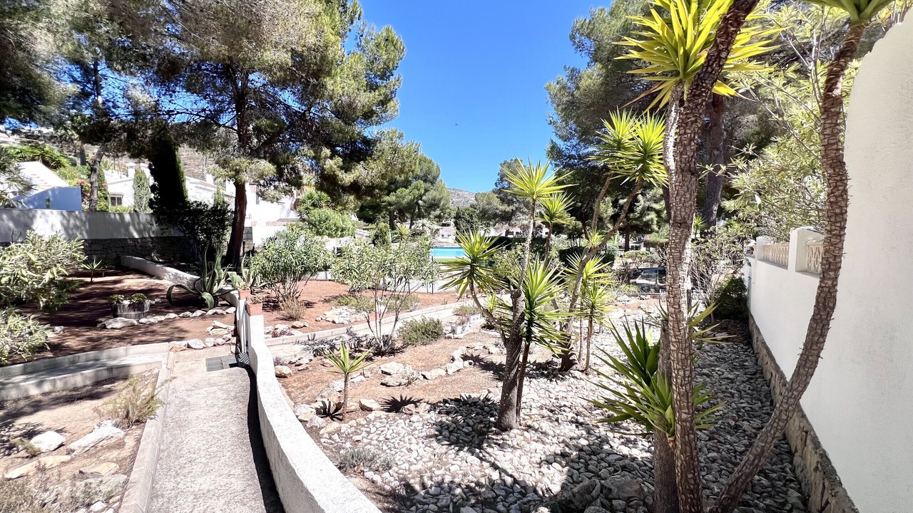 Photo of Outdoor in Arnella