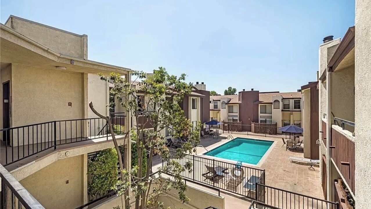 Photo of Outdoor in Reseda