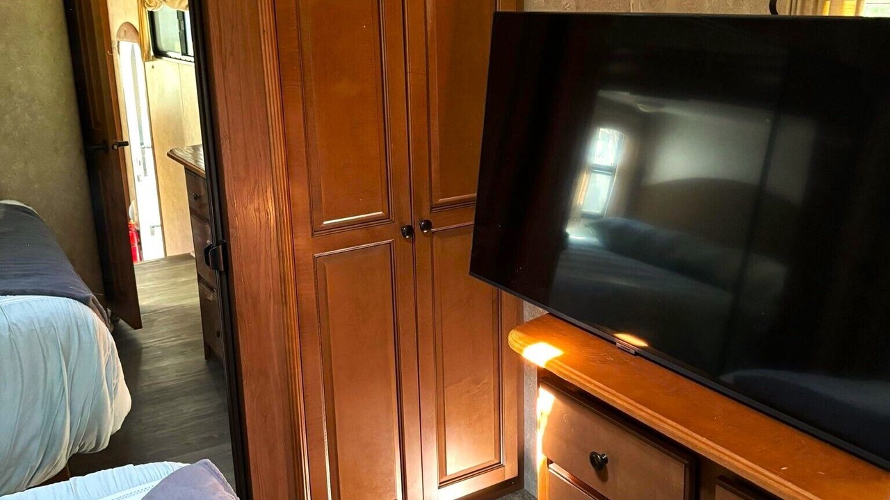 Photo of Others in Cave Junction