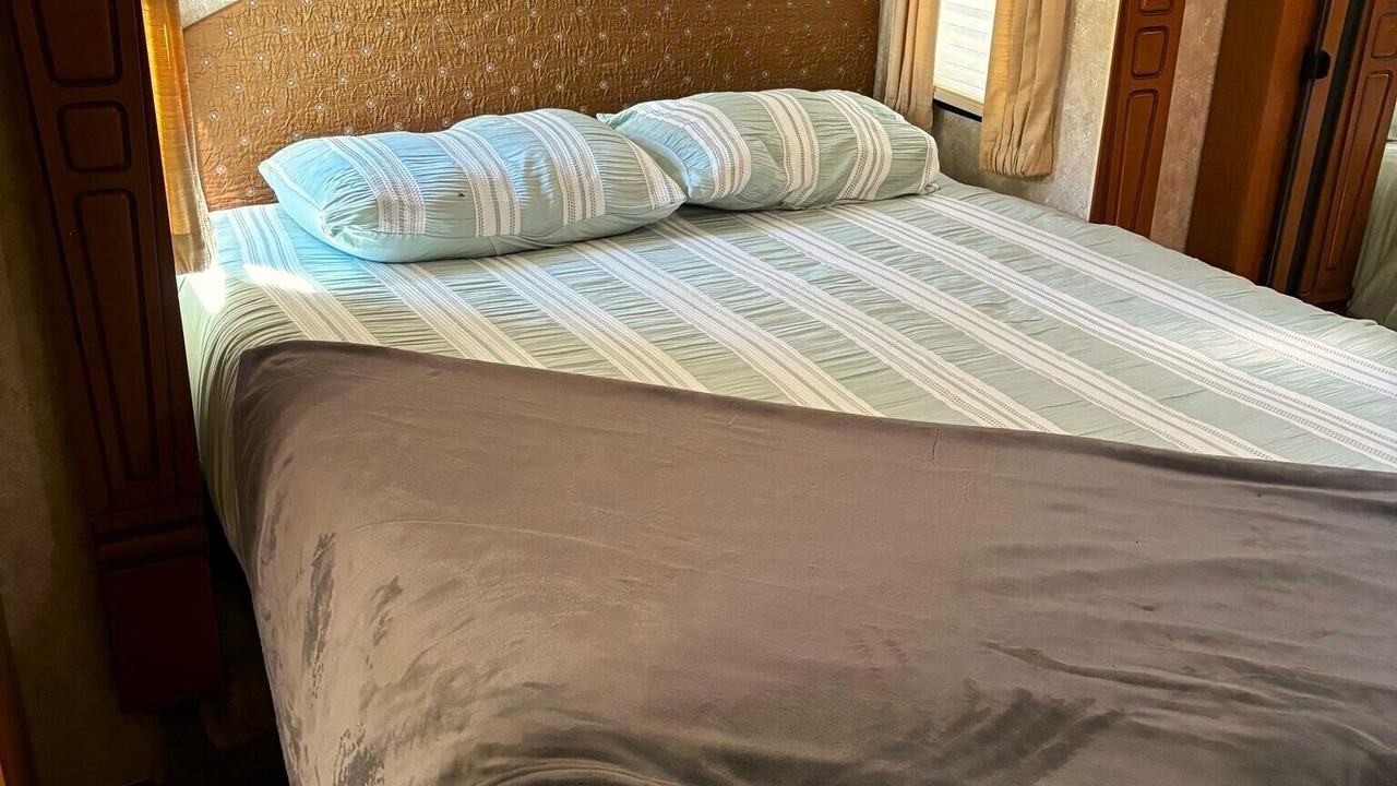 Photo of Others in Cave Junction