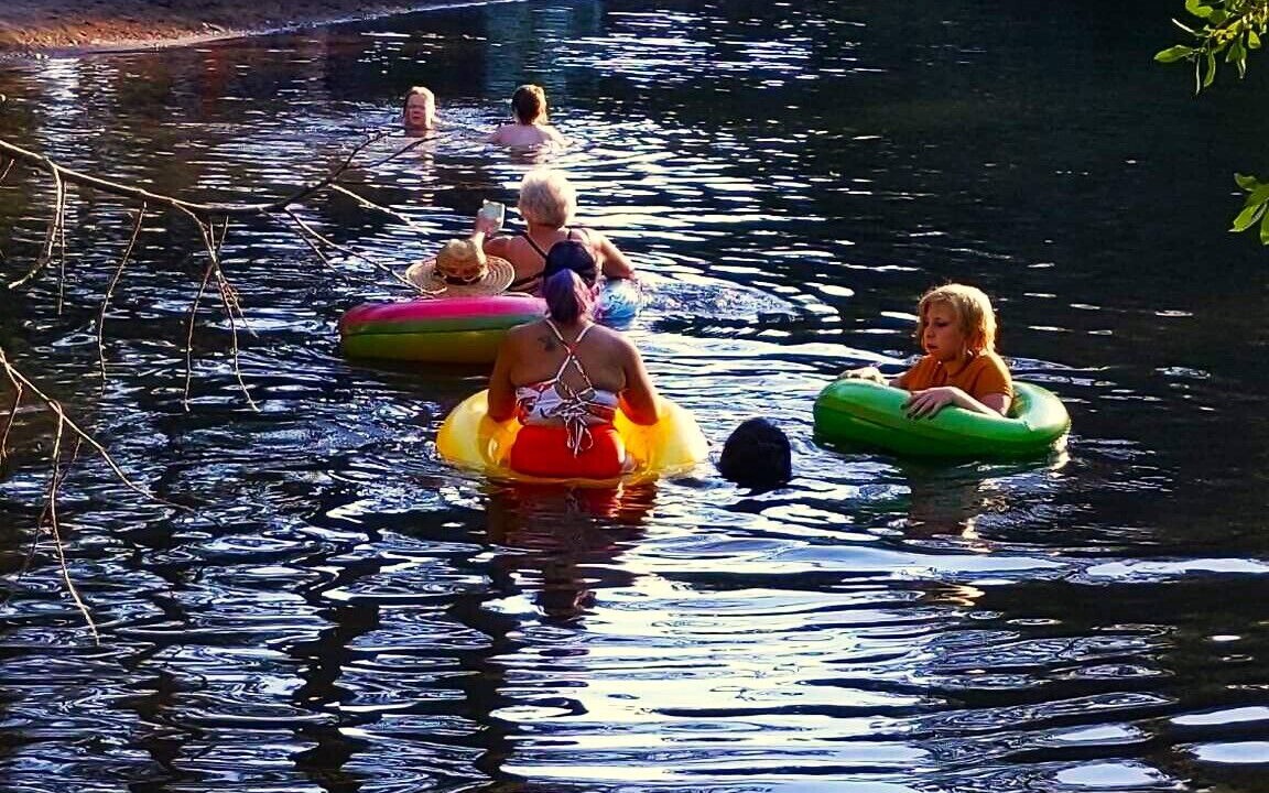 Photo of Others in Cave Junction