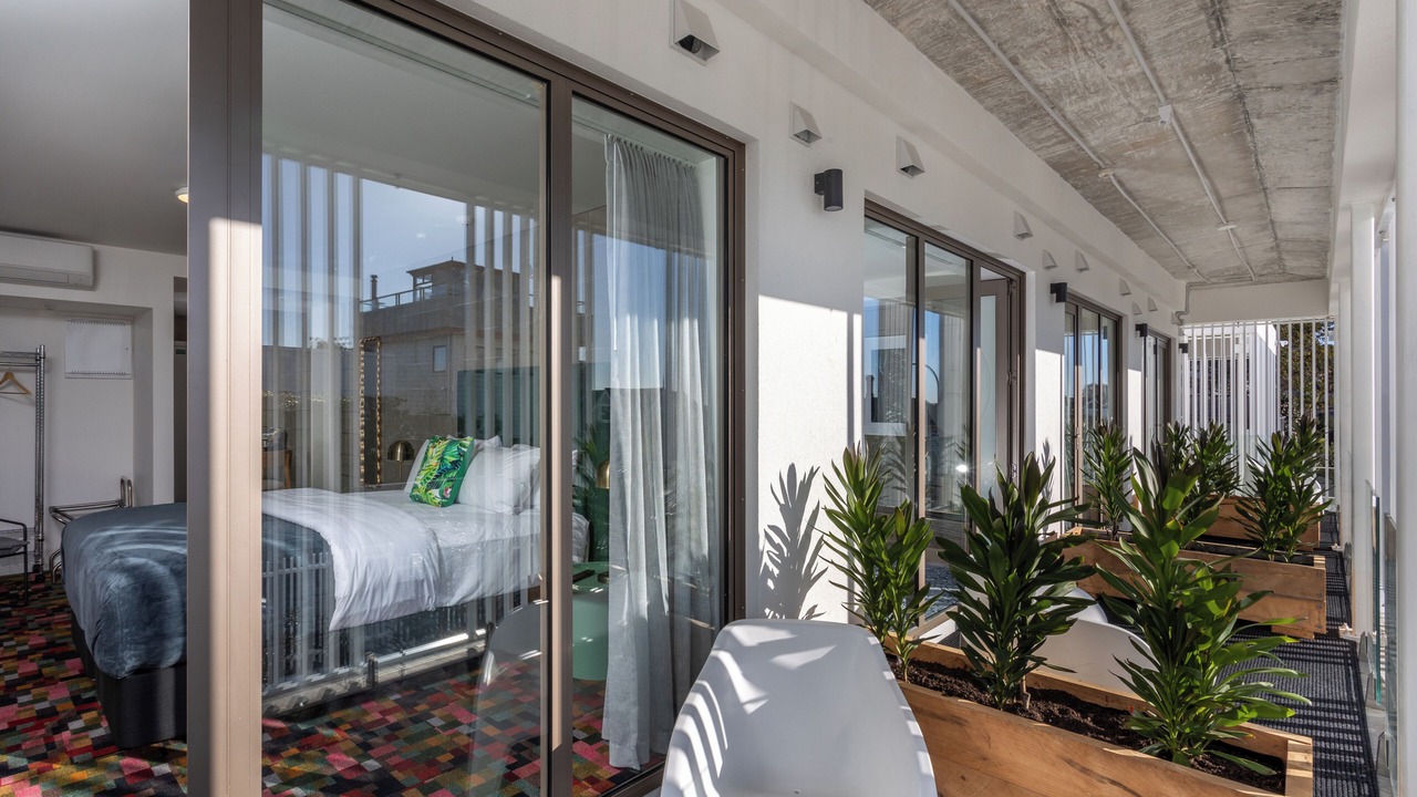 Photo of Others in Ponsonby