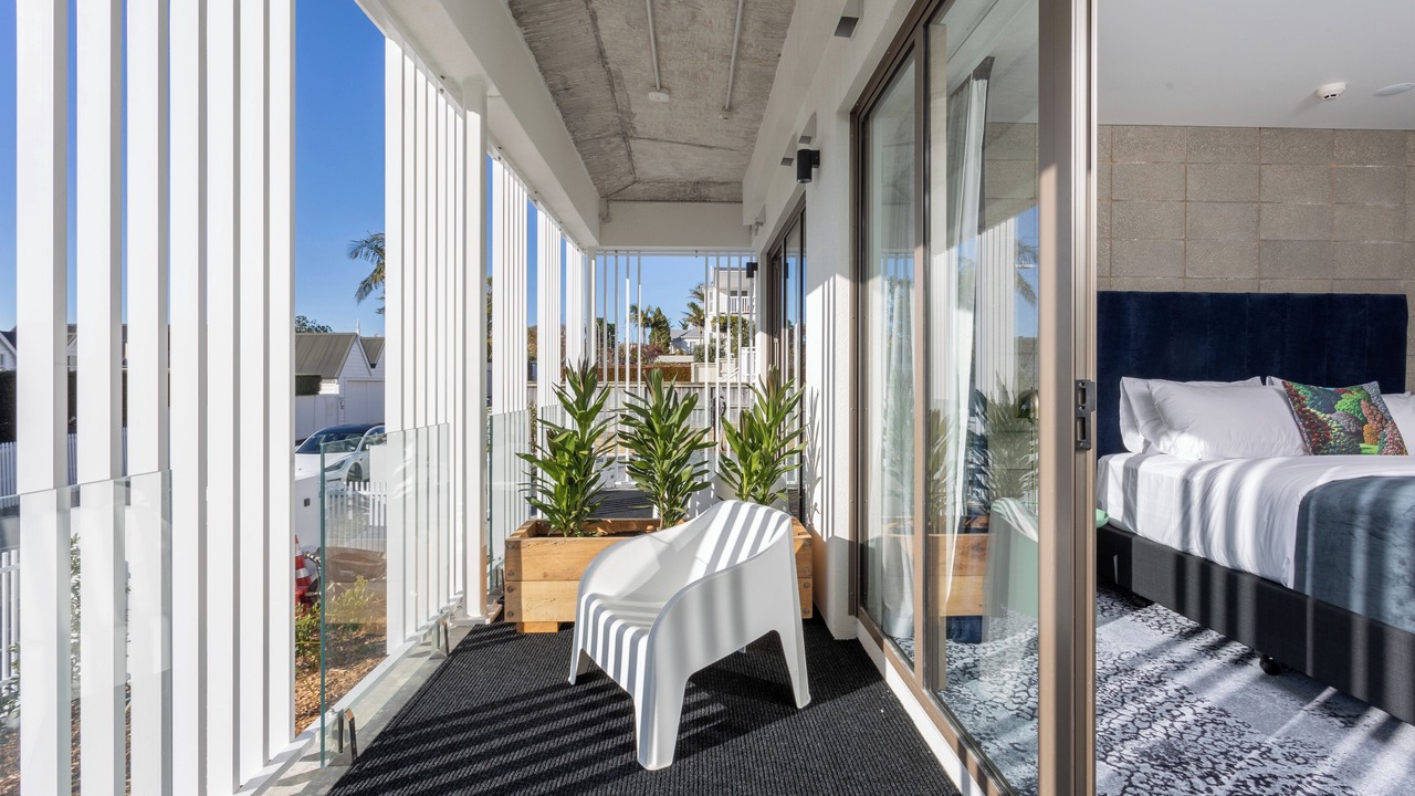 Photo of Others in Ponsonby