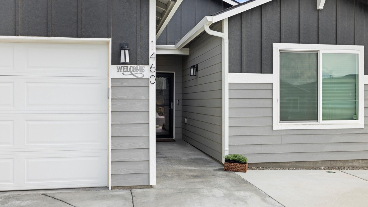 Photo of Outdoor in Benton City