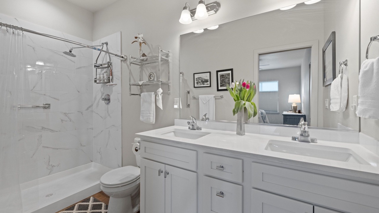 Photo of Others in Benton City