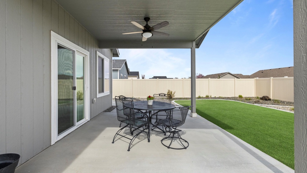 Photo of Patio Balcony in Benton City