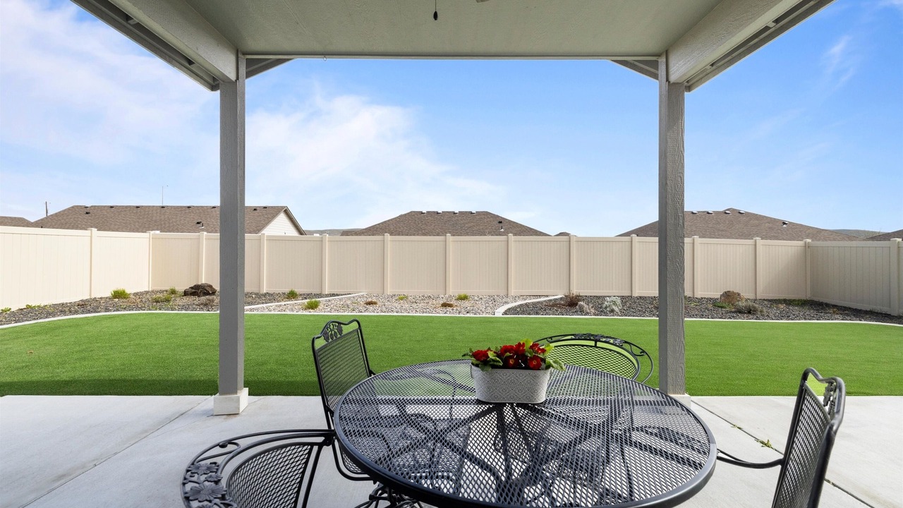 Photo of Outdoor in Benton City