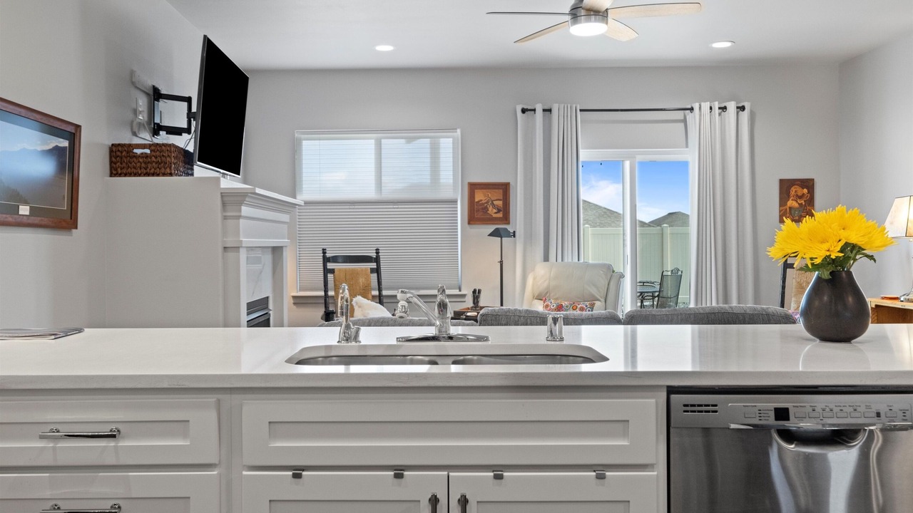 Photo of Kitchen in Benton City